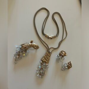 Vtg 50’s Modernist Costume Jewelry Necklace Earrings Brooch Gold Plated Crystals
